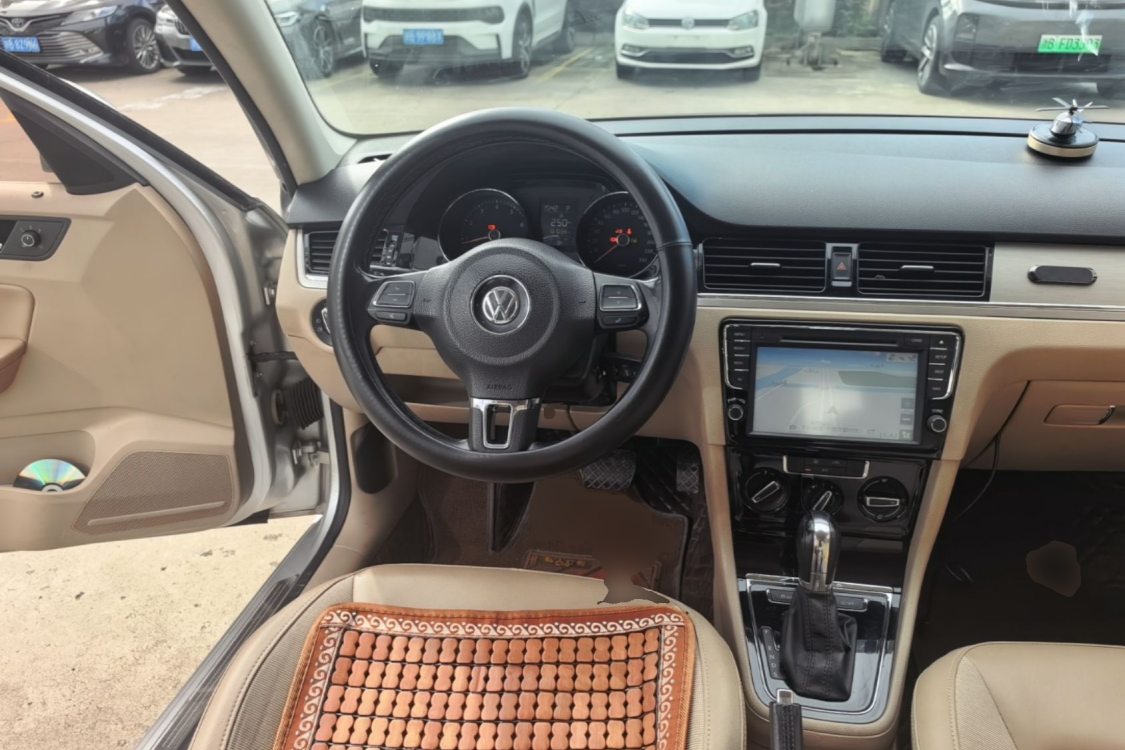 Volkswagen Bora 2016 #22 Volkswagen Bora 2016 изображение автомобиля #22