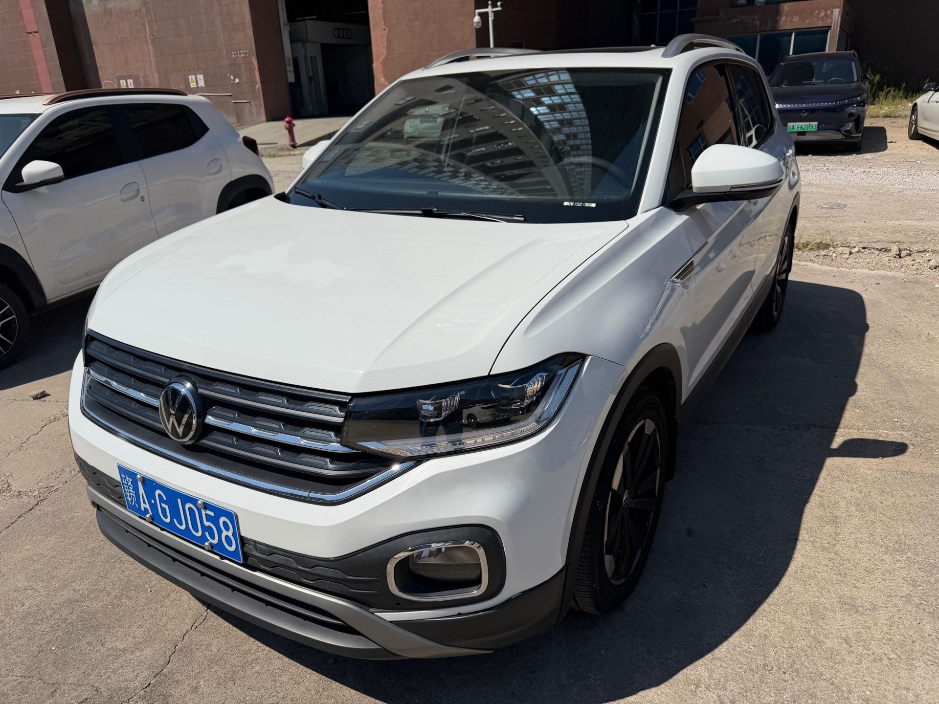 Volkswagen Tacqua 2021 Volkswagen Tacqua 2021 immagine di auto