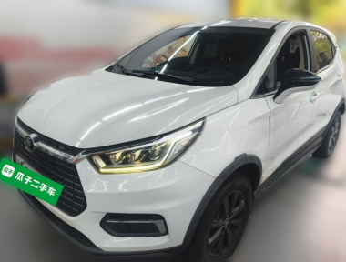BYD Yuan New Energy 2019 BYD Yuan New Energy 2019 car image