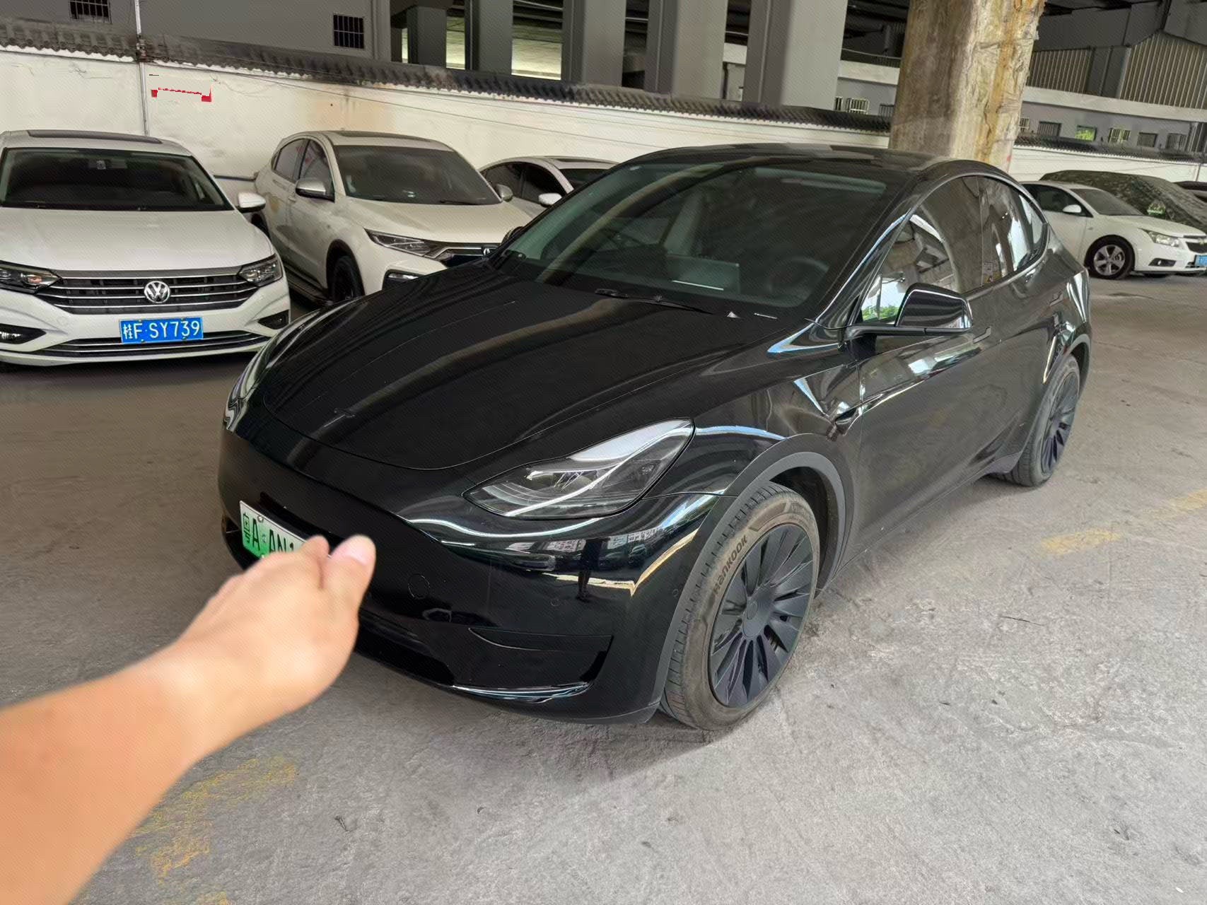 Tesla Model Y 2022 Tesla Model Y 2022 car image