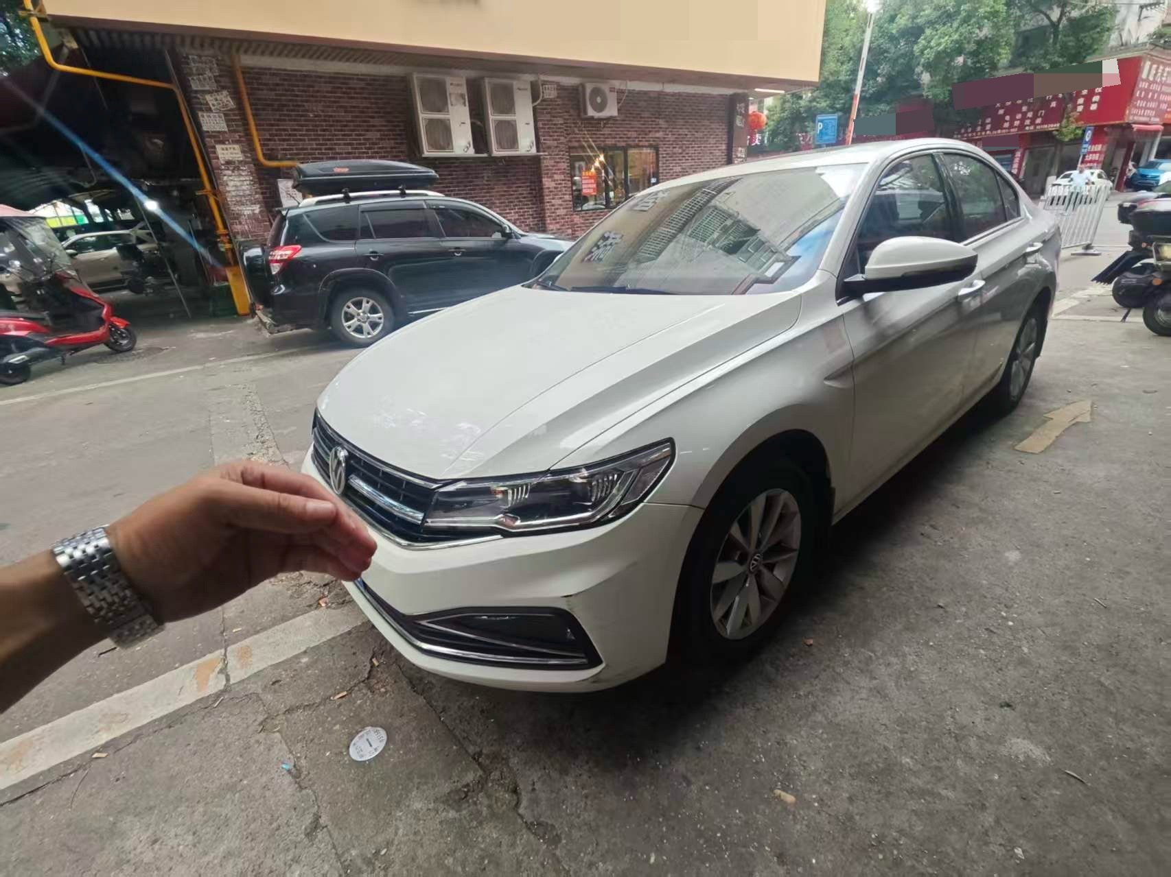 Volkswagen Bora 2019 immagine di auto 