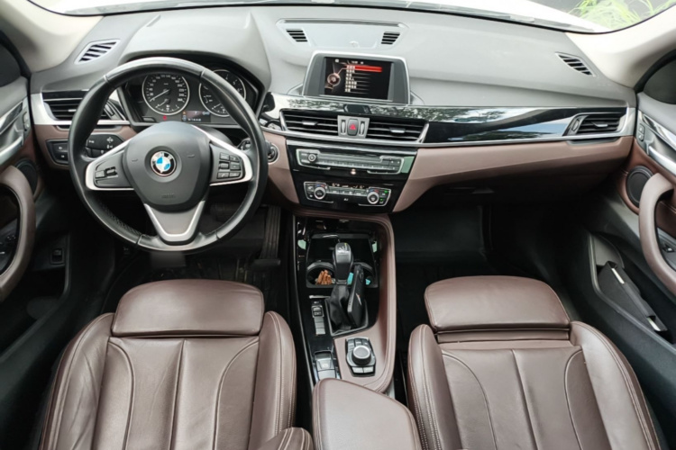 BMW X1 2018 #10 BMW X1 2018 immagine di auto #10