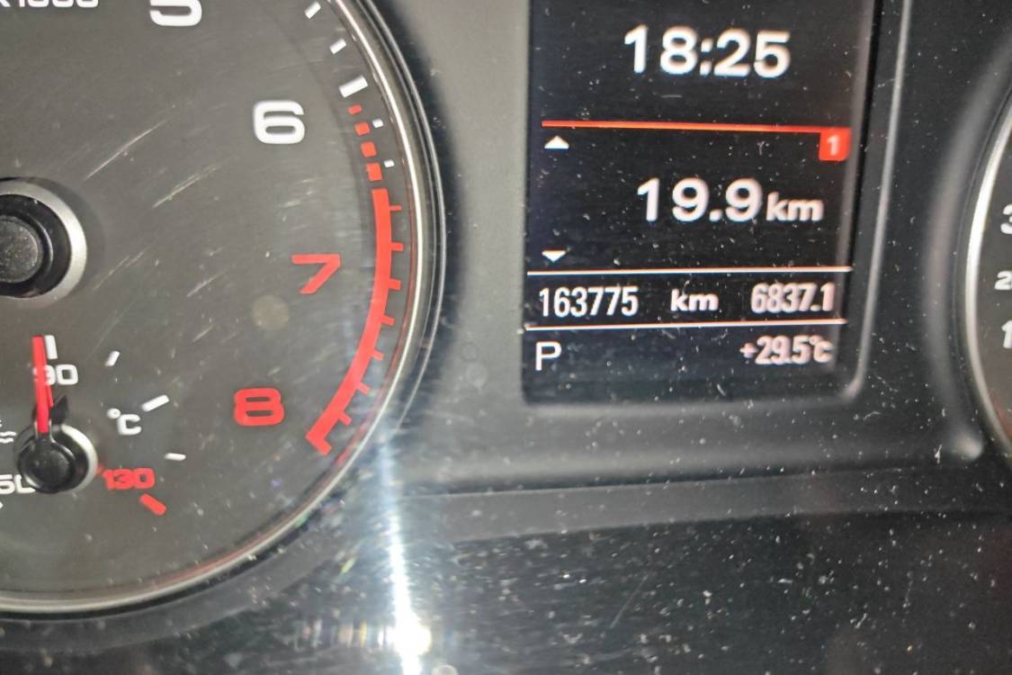 Audi Q3 2014 #25 Audi Q3 2014 car image #25