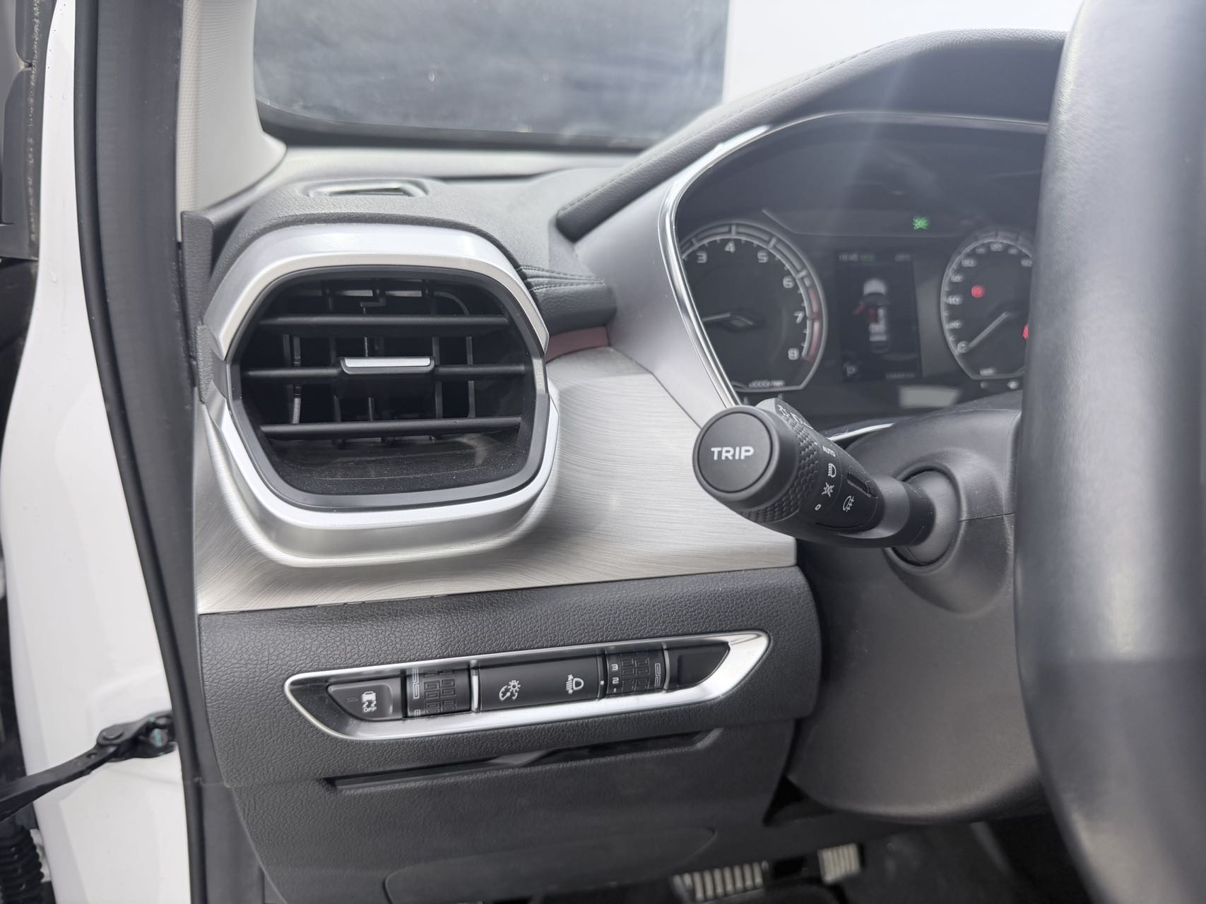 GEELY Coolray 2021 image de voiture #13