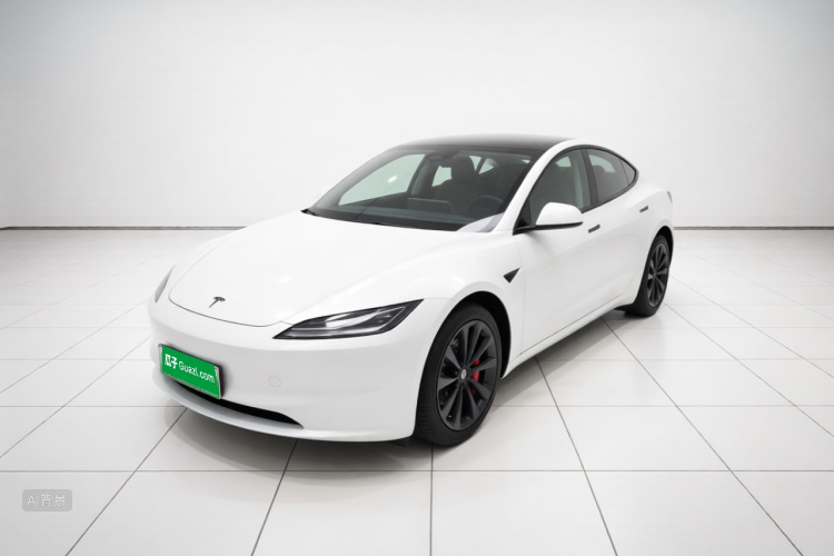 Tesla Model 3 2025 car image #2