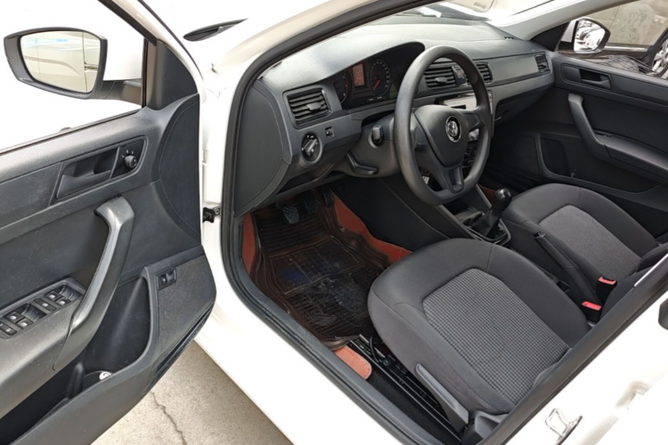 Volkswagen Santana 2018 #16 Volkswagen Santana 2018 car image #16