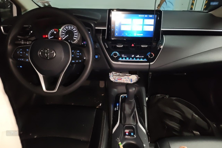 Toyota Corolla 2020 car image #11