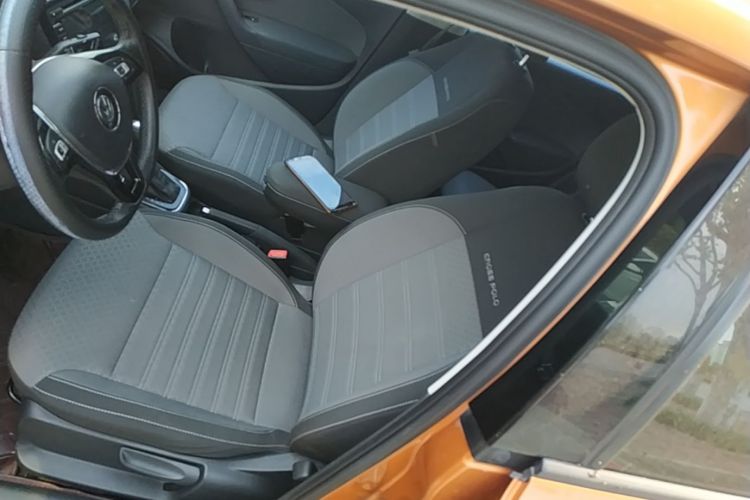 Volkswagen Polo 2016 #15 Volkswagen Polo 2016 car image #15