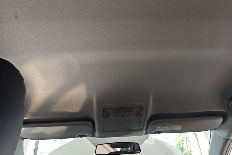 Toyota Corolla 2017 car image #18