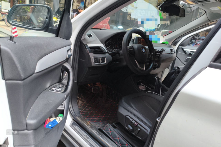 BMW X1 2017 #18 BMW X1 2017 car image #18