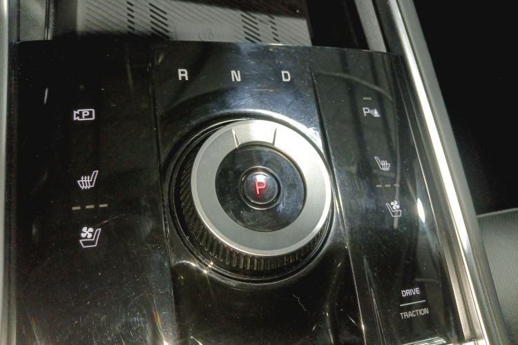 起亚 狮铂拓界 2022 汽车图片 #14