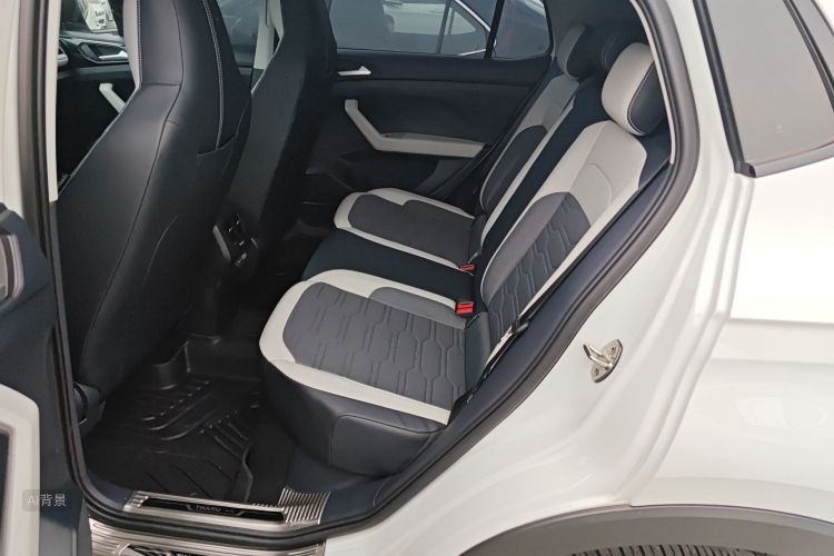 Volkswagen Tharu 2025 car image #19