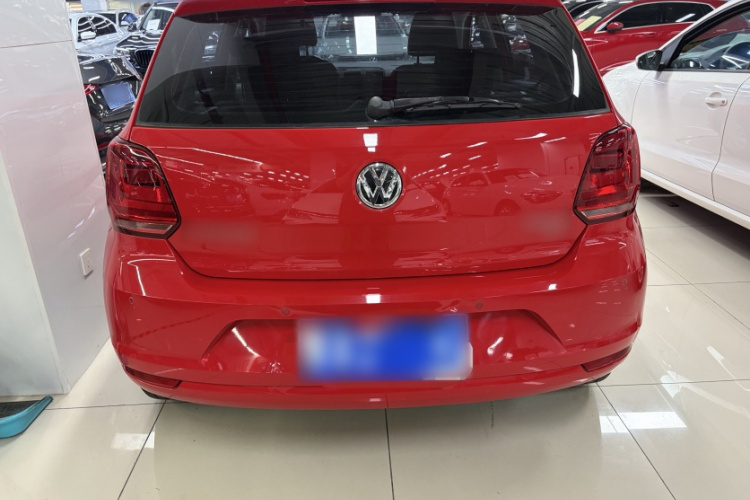 Volkswagen Polo 2017 car image #4