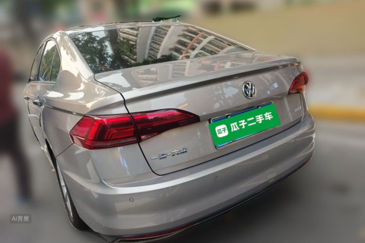 2019 car image #5