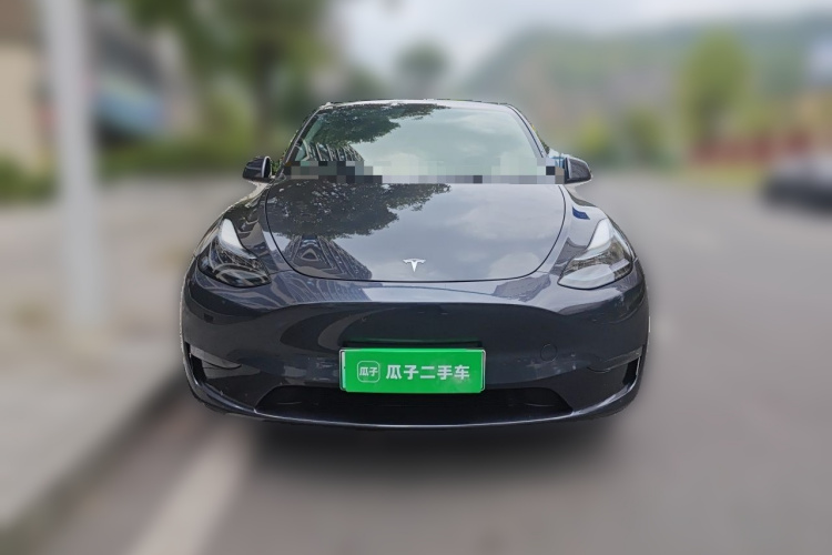 Tesla Model Y 2024 #3 Tesla Model Y 2024 car image #3