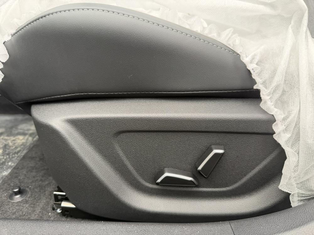GEELY Binray 2026 #14 GEELY Binray 2026 immagine di auto #14