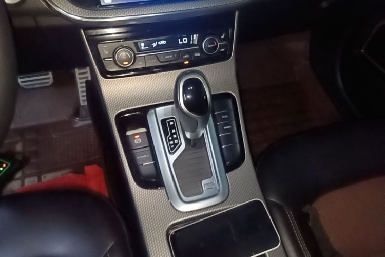 GEELY Emgrand GS 2018 #14 GEELY Emgrand GS 2018 car image #14