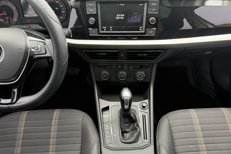 Volkswagen Lavida 2020 car image #11