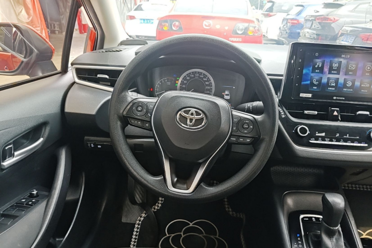 Toyota Corolla 2019 car image #11