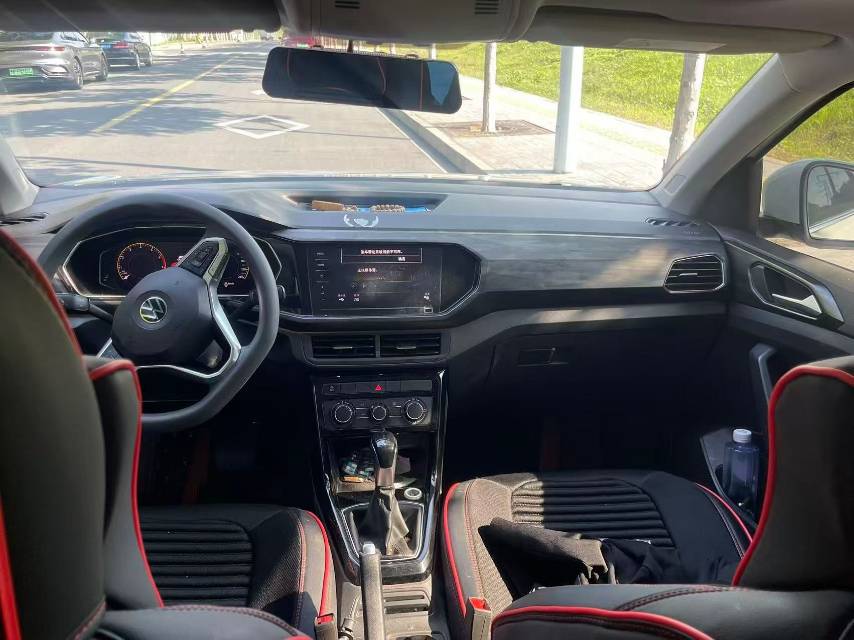Volkswagen Tacqua 2020 imagen de coche #5