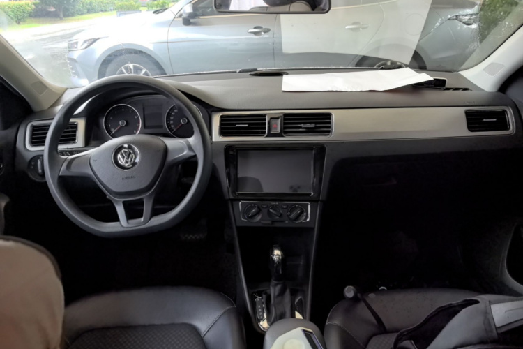 Volkswagen Santana 2016 car image #11