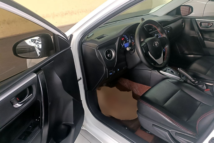 Toyota Corolla 2017 #16 Toyota Corolla 2017 car image #16