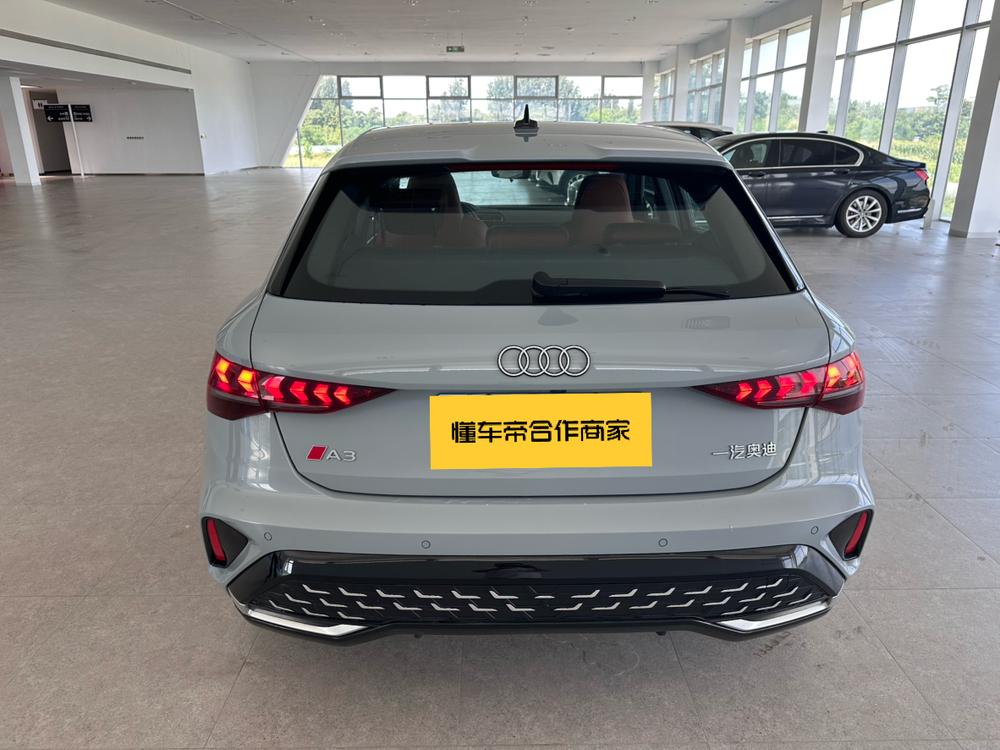Audi A3 2025 car image #5