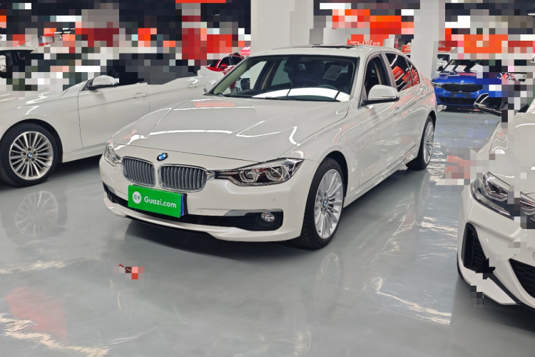 BMW 3 Series 2018 car image #2