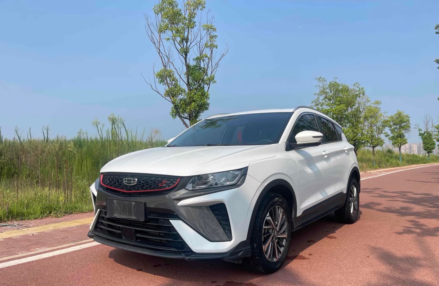 GEELY Coolray 2021 car image 