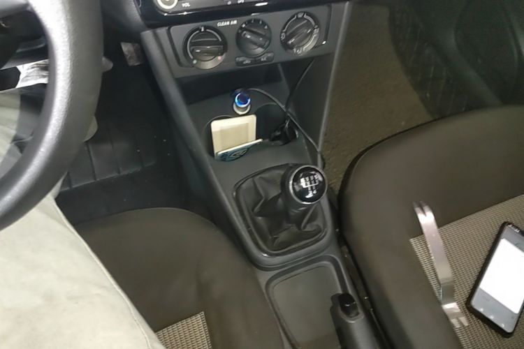 Volkswagen Polo 2016 #18 Volkswagen Polo 2016 car image #18