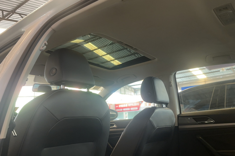 Volkswagen Lavida 2021 car image #25
