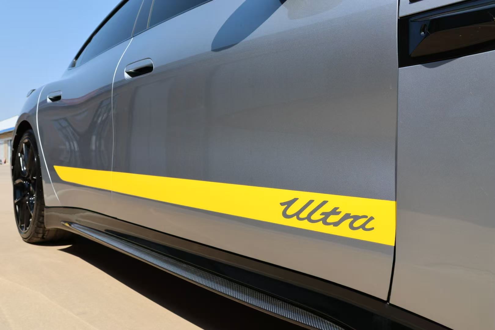 小米汽车 小米SU7 Ultra 2025 汽车图片 #4