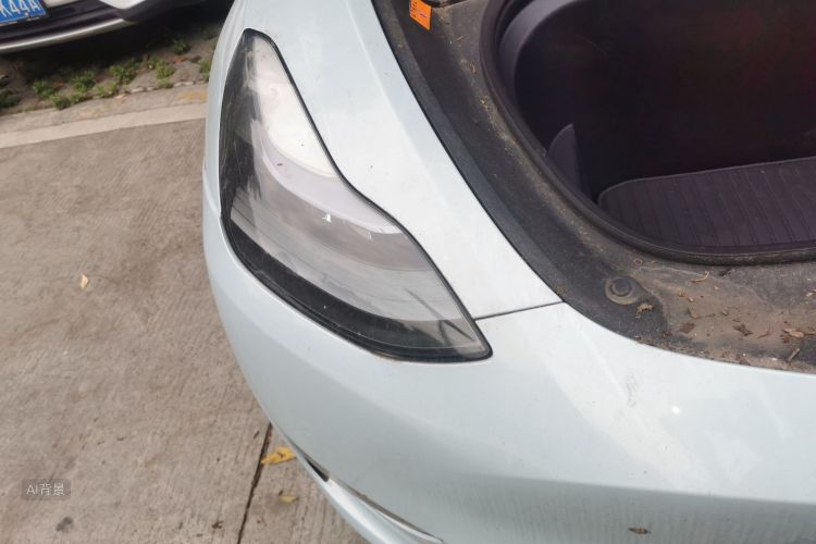 Tesla Model Y 2022 car image #8