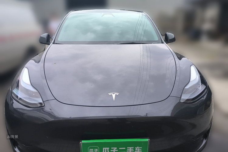 Tesla Model Y 2024 car image #3
