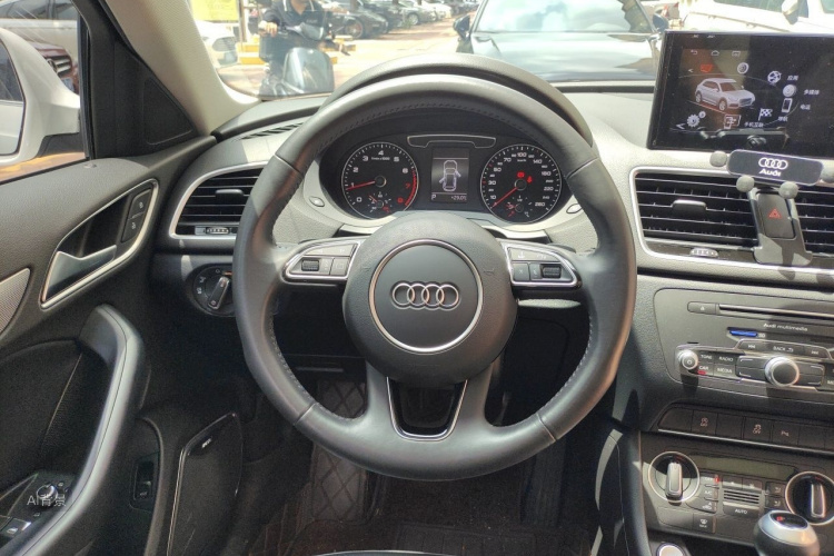 Audi Q3 2019 #12 Audi Q3 2019 image de voiture #12
