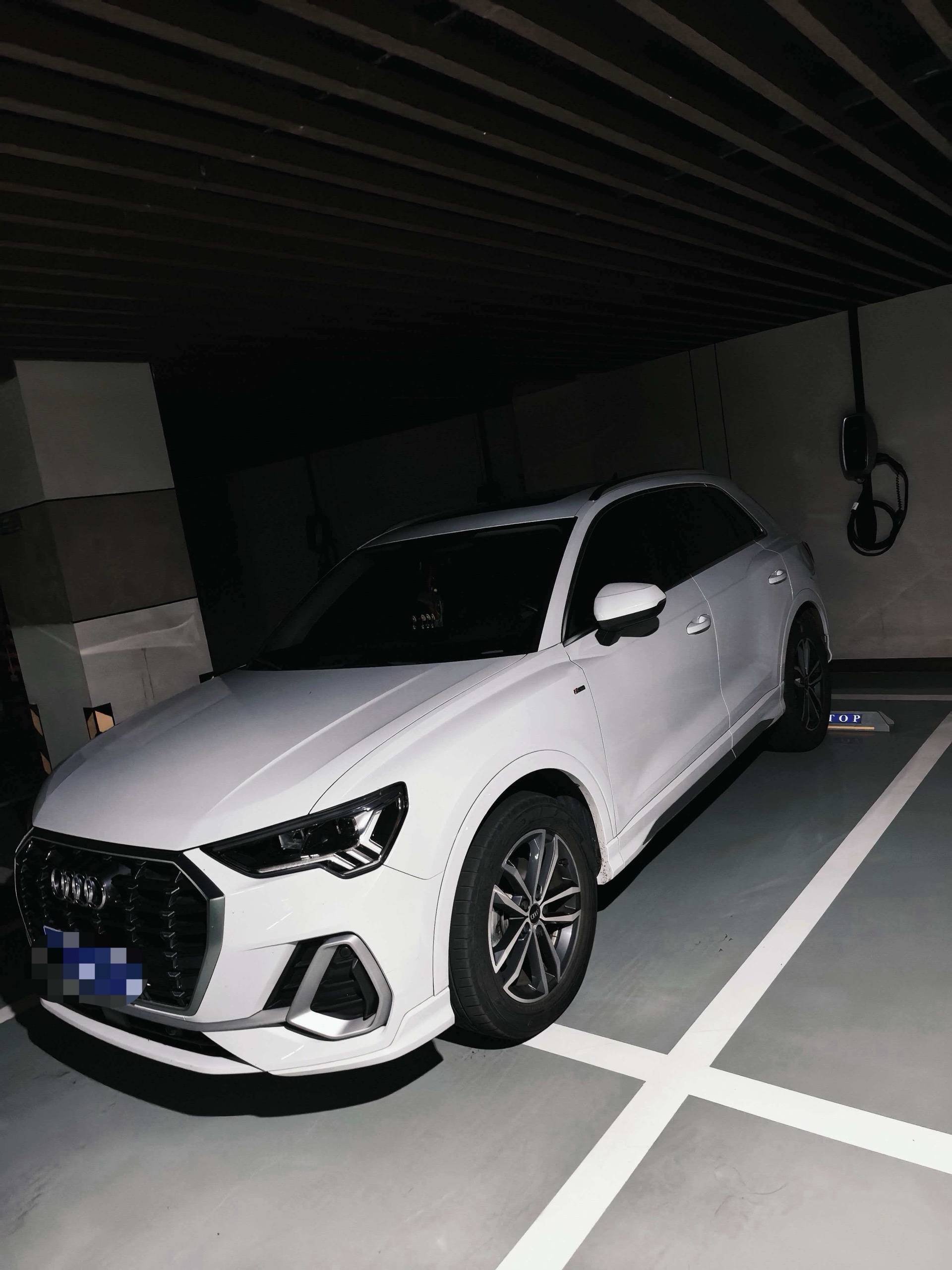 Audi Q3 2022 Audi Q3 2022 car image