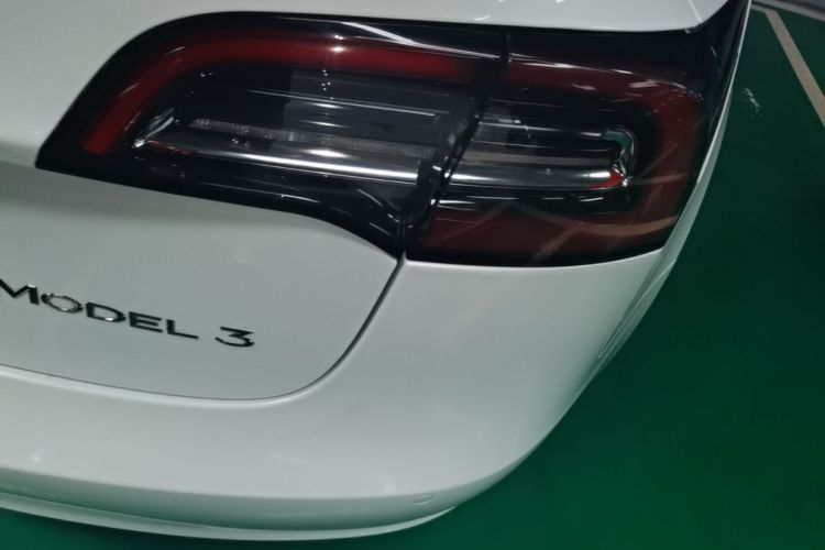 Tesla Model 3 2021 #8 Tesla Model 3 2021 immagine di auto #8