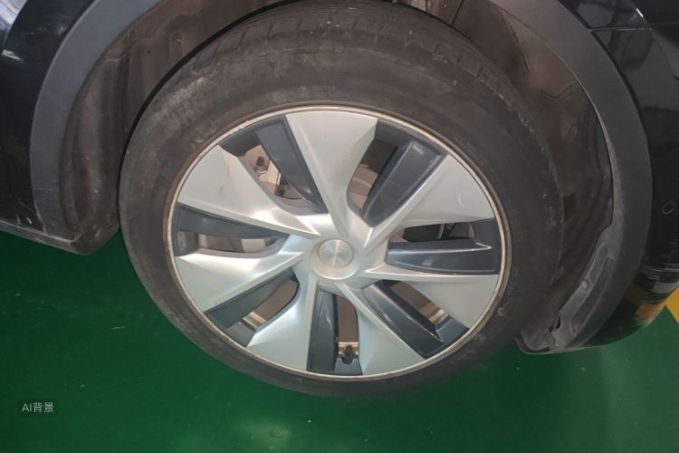 Tesla Model Y 2022 car image #9