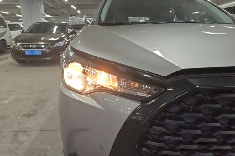 Toyota Corolla Cross 2022 #8 Toyota Corolla Cross 2022 car image #8