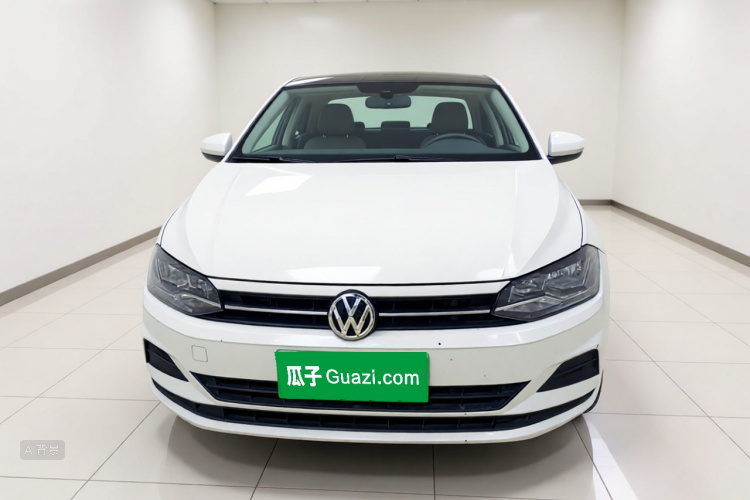 Volkswagen Polo 2021 car image #3