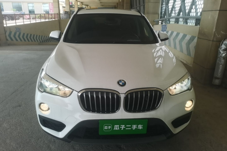 BMW X1 2019 #3 BMW X1 2019 car image #3
