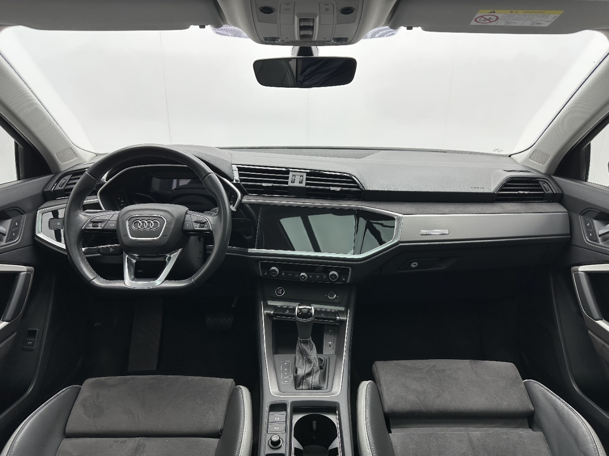 Audi Q3 2023 #7 Audi Q3 2023 car image #7