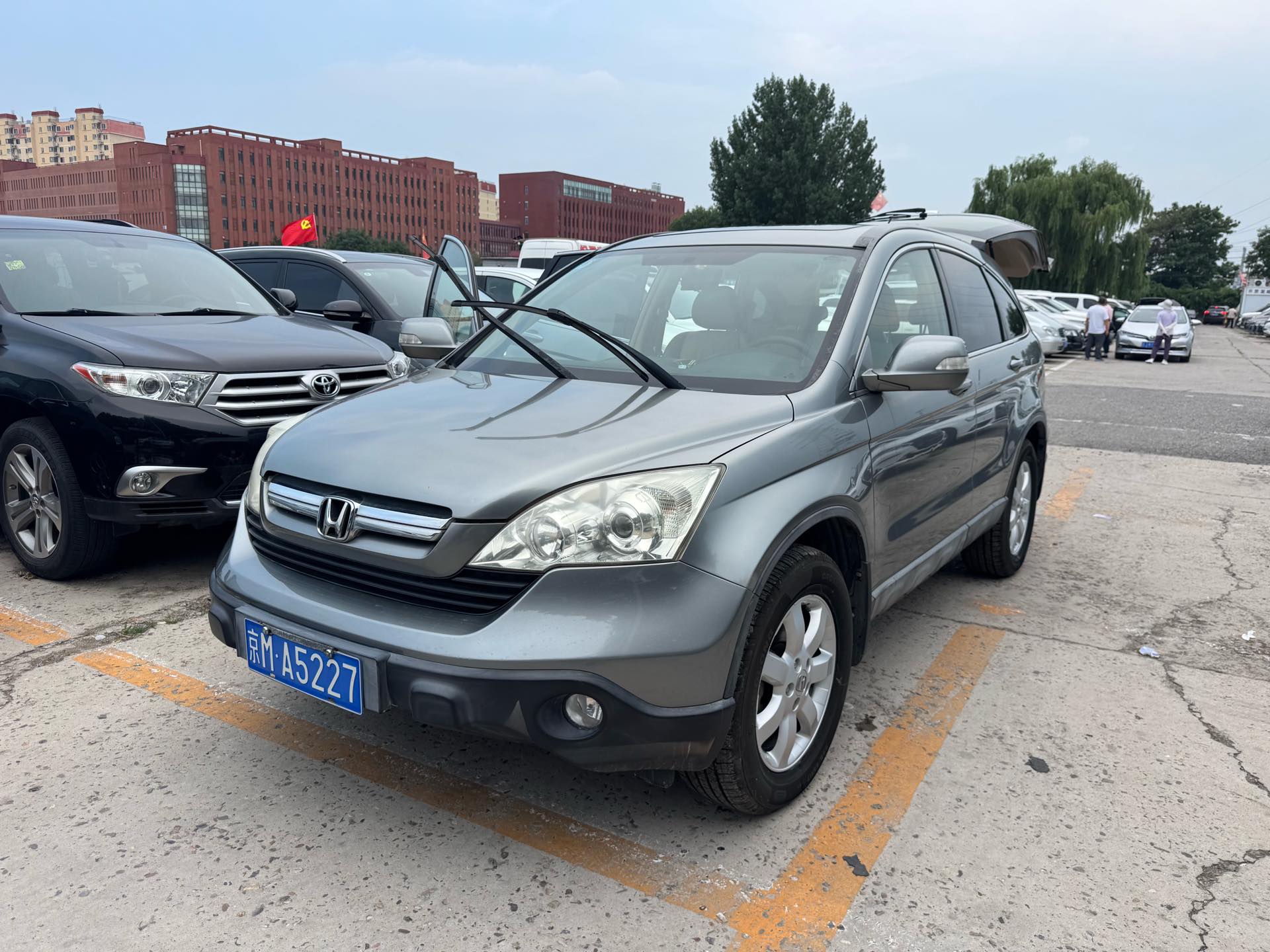 2008 2008 car image