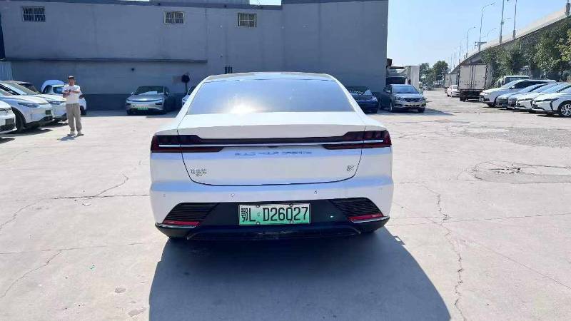 BYD Han 2021 صورة سيارة #2