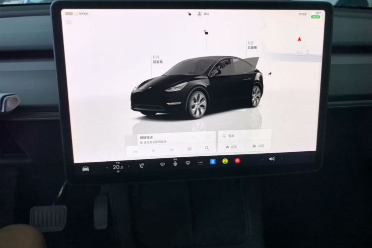 Tesla Model Y 2023 #13 Tesla Model Y 2023 car image #13