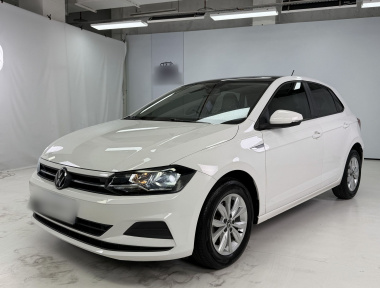 Volkswagen Polo 2021 car image 