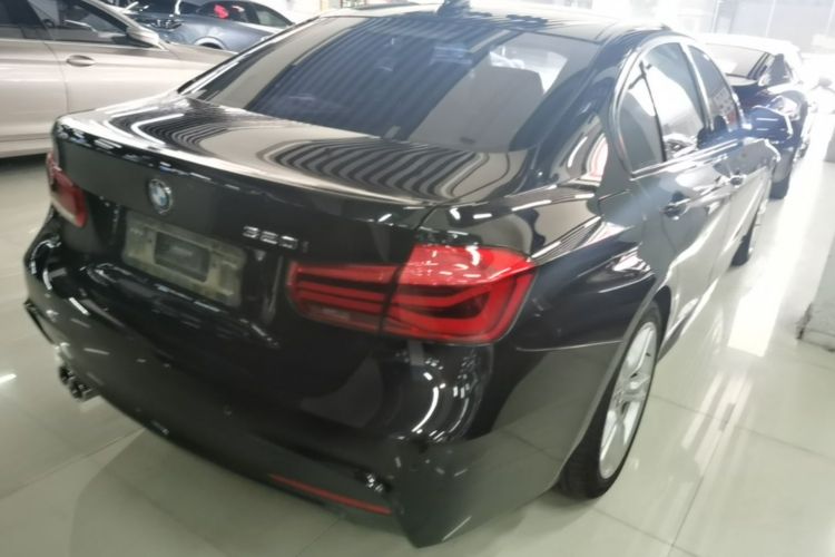 BMW 3 Series 2019 car image #7