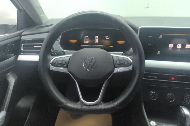 Volkswagen Lavida 2022 car image #12