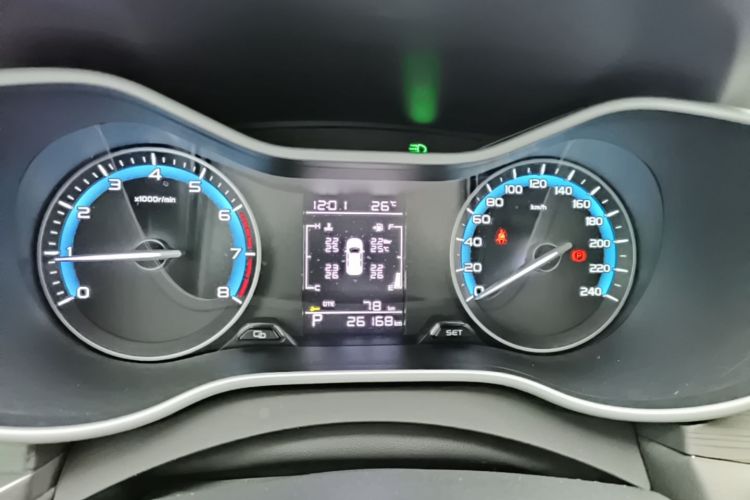 GEELY Emgrand 2021 #12 GEELY Emgrand 2021 car image #12