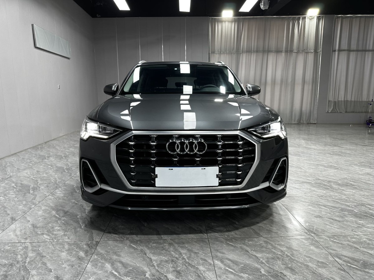 Audi Q3 2022 #2 Audi Q3 2022 car image #2